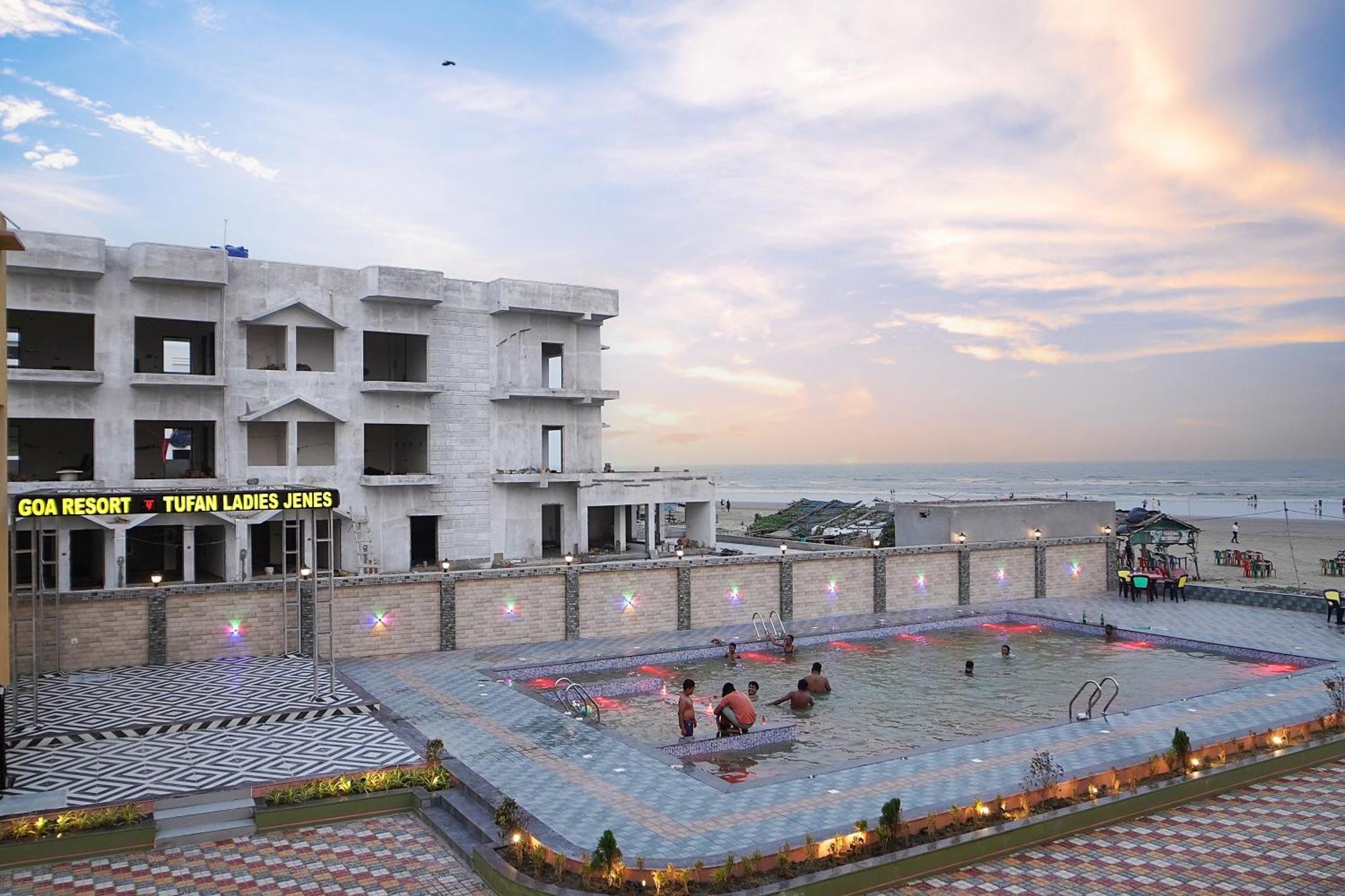 Goa Beach Resort On Beach Mandarmani Exterior foto