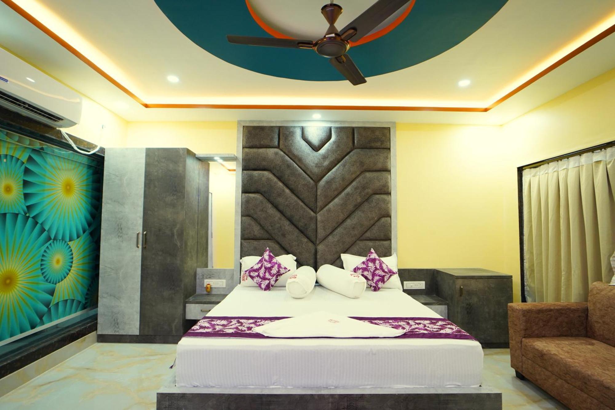 Goa Beach Resort On Beach Mandarmani Exterior foto